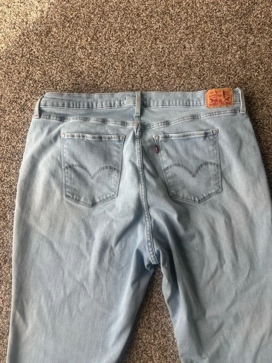Levi’s 725 High Rise Bootcut Jeans Light Wash Plus Size 20W - Picture 7 of 8